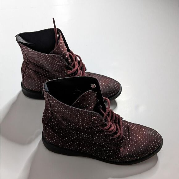 Dr. Martens Evan Ankle Lace Up Boots Polka Dots Pattern Size 9 - Picture 4 of 13